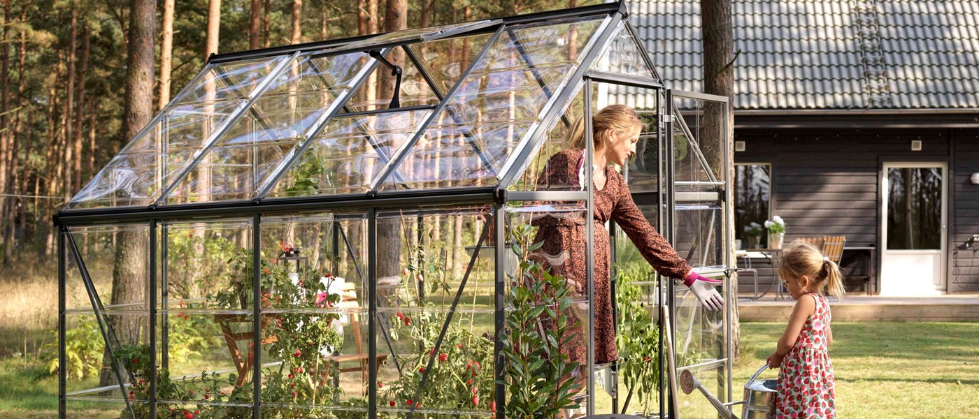 How to Assemble Your Greenhouse
