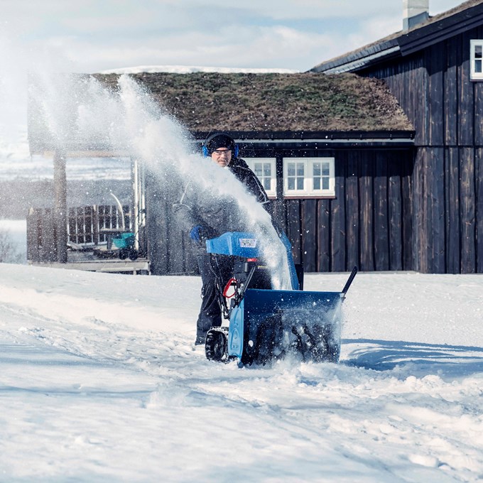 Assembling Your Snow Thrower
